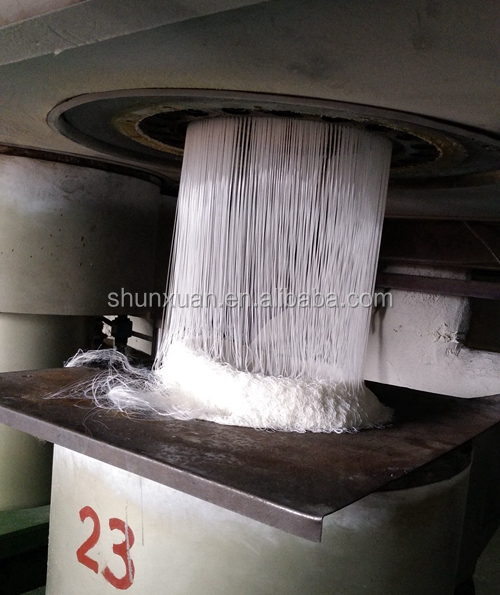 Machine à fibres discontinues de polyester pour recycler les flocons de PET